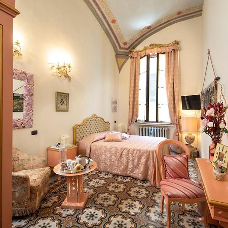 Antica Dimora Del Buongoverno Siena Exterior foto