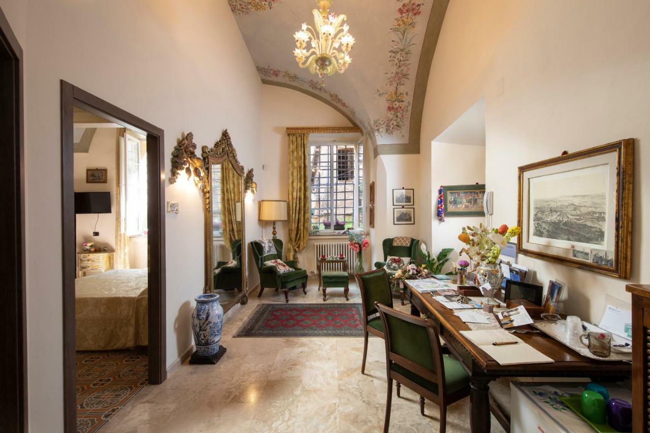 Antica Dimora Del Buongoverno Siena Exterior foto